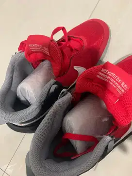 Sepatu Nike prelove size 37