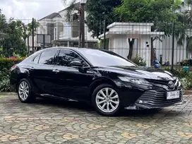 Toyota Camry 2.5 V NIK 2019 Hitam Non Hybrid Accord Corolla Altis