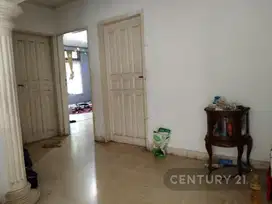 Rumah Dekat Akses Tol Di Pulomas Barat S7712