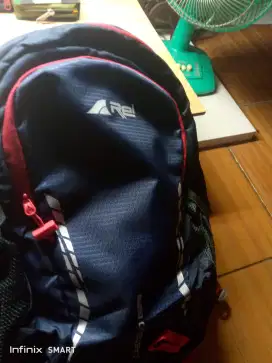 Tas punggung pria