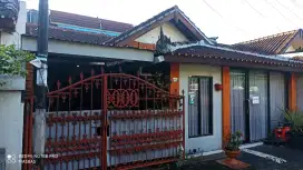 Rumah Nyaman 2 Lantai dekat Mushola