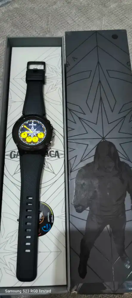 Smart watch digitech gatot kaca