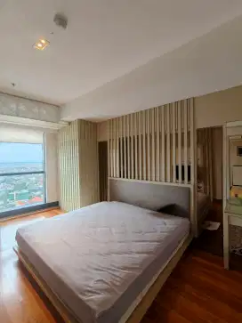 Apartment the peak Tunjungan Plaza 5 Pusat Kota Surabaya