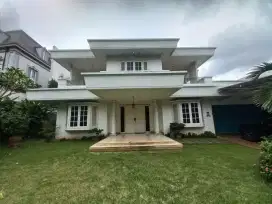 JUAL RUMAH MEWAH SIMPRUG GOLF