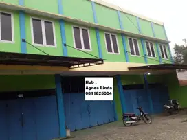 Gudang Usaha Cukup Luas Rapih Terawat di Curug Wetan Tangerang