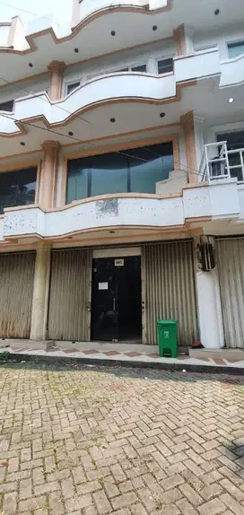 Ruko Dijual di Jl. Lauser ( Kebayoran Baru )