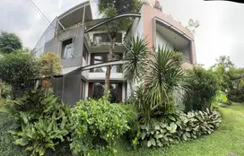 Rumah Mewah Siap Huni Full Renovasi di Pesanggrahan Jakarta Selatan