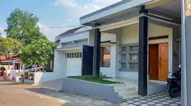 rumah di jual bagus luas siap huni di Tarogong Kidul Garut