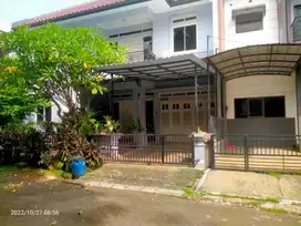 Rumah Cantik 2 Lt di Perumahan Citra Grand, Cibubur, Bekasi