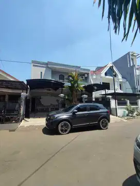 Rumah renovasi siap pakai janur kuning kelapa gading