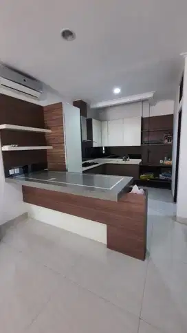 Dijual Rumah Golf Island PIK 6x15, 3KM,Full Furnished
