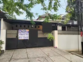 Rumah usaha dijual lokasi strategis Tanjung Priok Jakarta