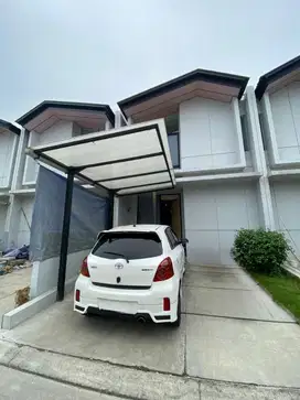 DISEWAKAN RUMAH CLUSTER WATERFRONT Lippo Cikarang
