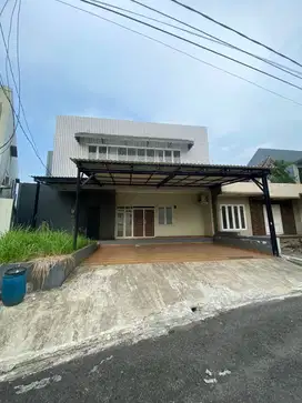 DISEWAKAN RUMAH CLUSTER TAMAN DAGO Lippo Cikarang