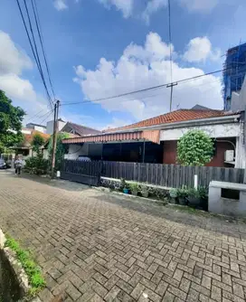Dijual rumah harga termurah dalam komplek at Cilandak Jaksel