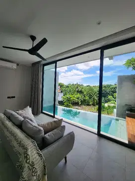 Luxury Villa 2 Lantai View Sawah di Canggu Babakan  Fully Furnished