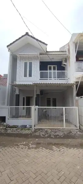 Dijual rumah  purimas sebelah upn