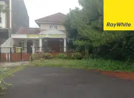 Rumah Minimalis Modern Bagus Dijual di Cluster Telaga Mediterania