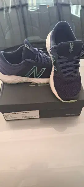 Jual sepatu anak New Balance ori size 37 kondisi baik