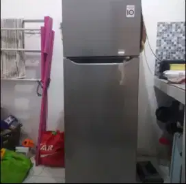 Kulkas lg 2 pintu