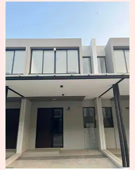 Dijual murah banget Rumah PIK Mile 4,5x10 2BR kosongan 975jt