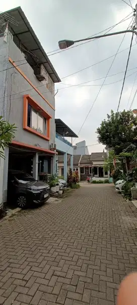 Rumah 3 lantai siap huni Nirwana regency sariwangi.