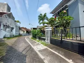 Rumah Homestay dekat Mirota Kampus Jl Godean
