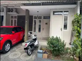 DIJUAL RUMAH LOKASI STRATEGIS DI CIJANTUNG JAKARTA TIMUR
