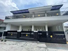 Jual cepat rumah siap huni.2 lantai di Taman Pagelaran Ciomas.