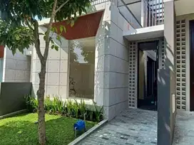 Villa kingspark 8 kota batu full furnish potensi income 30 jt/bln