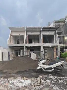 400jt an‼️Rumah Baru Gress Gunung Anyar RungkutSurabaya