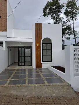 Rumah free custom komplek kinanthi house jatihandap dkt bandung kota