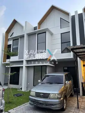 Rumah Eastern Park Residence Semi Furnish, Murah