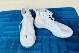 Mens Basketball Shoes - Under Armour