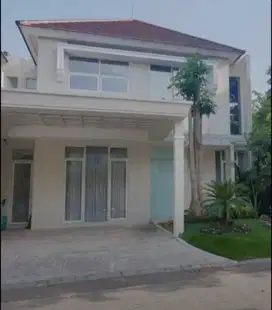 Dijual Rumah Pakuwon City Grand Island 2 Lantai Furnish Interior