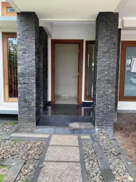 DS | Rumah dengan Pool di Bintaro Jaya
