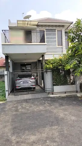 Rumah Bagus di Taman Pabuaran Tangerang Kota