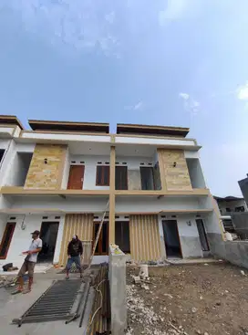 Rumah Murah 2 Lantai 600 Jutaan Gentan Purbayan Dekat Luwes Solo Baru