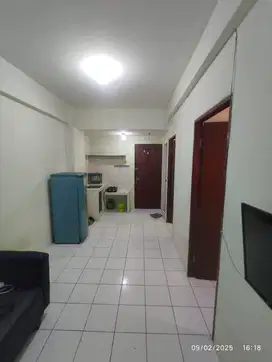 Disewakan bulanan apartemen citypark Cengkareng type 2 kmr free wifi