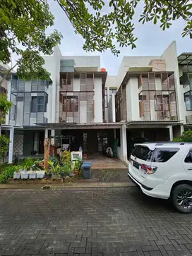 Siap Huni Rumah Cluster Whelford BSD City