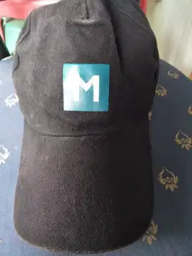 Dijual topi hitam bahan bagus