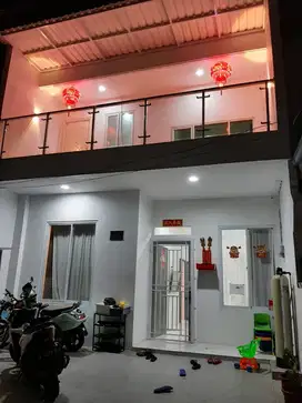 perumahan citra garden 3, 2 lantai semi furnished KT 4+1 KM 2