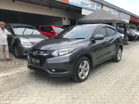 Honda HRV E CVT 2018 KM LOW Pajak Panjang