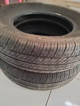 Ban mobil  bekas