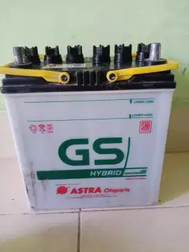 Accu GS astra original basah 40 amp