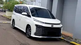 Toyota All New Voxy 2.0 CVT TSS Camera360 White on Black 2024 2025