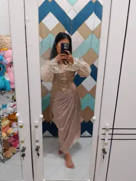 One set cocok untuk acara formal seperti kondangan, lamaran, dan sbb