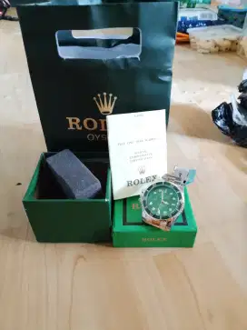 Jam tangan BARU