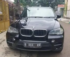 BMW X5 XDrive 35i A/T '11 - Low KM.