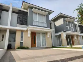 Rumah Mewah Victoria Valley Citraland BSB Semarang